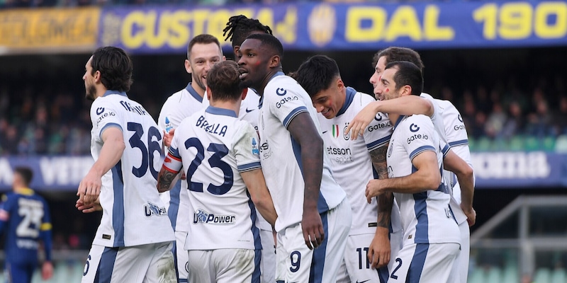 L’Inter travolge il Verona: cinque gol al Bentegodi, doppietta di Thuram