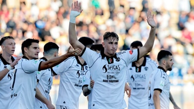 Spezia forza 3, il Cesena non molla. Pari tra Reggiana e Catanzaro