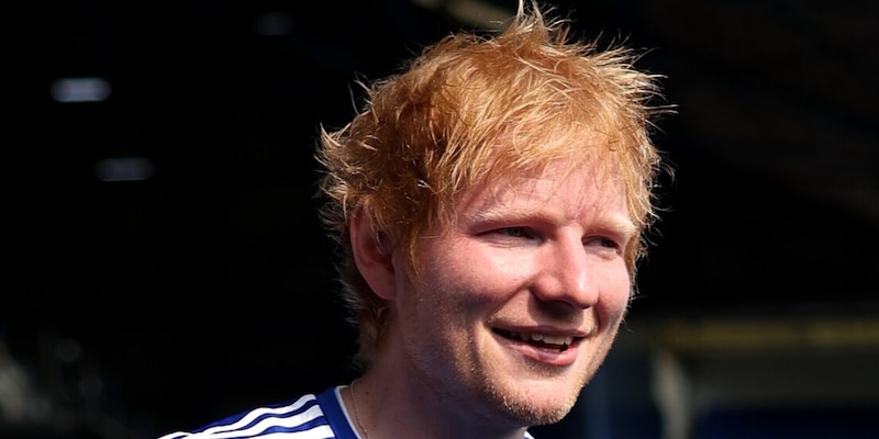 L’Ipswich Town ha ingaggiato un giocatore grazie a… Ed Sheeran