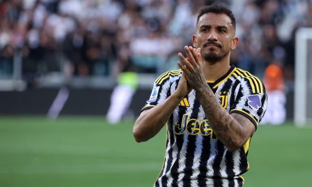 Danilo, ipotesi United a gennaio. Per la Juve arriva il momento delle scelte