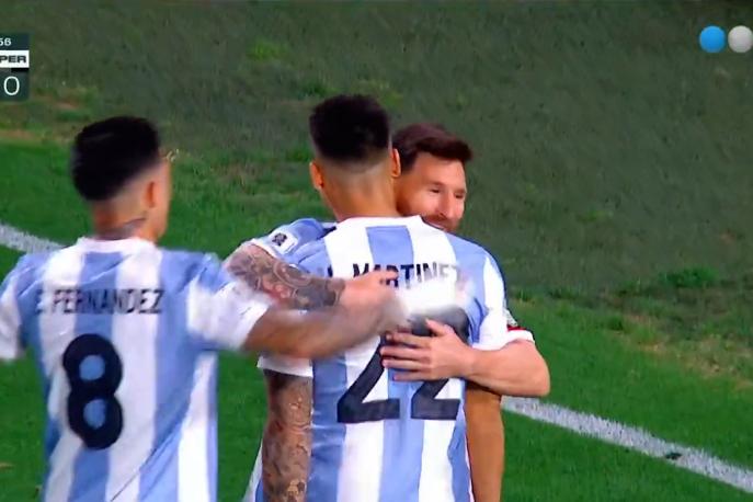 Lautaro, gol da non credere contro il Perù: guarda la sforbiciata del Toro